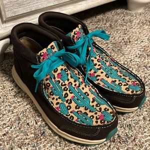 Ariat brown with cheetah print and cactus lace up shoes